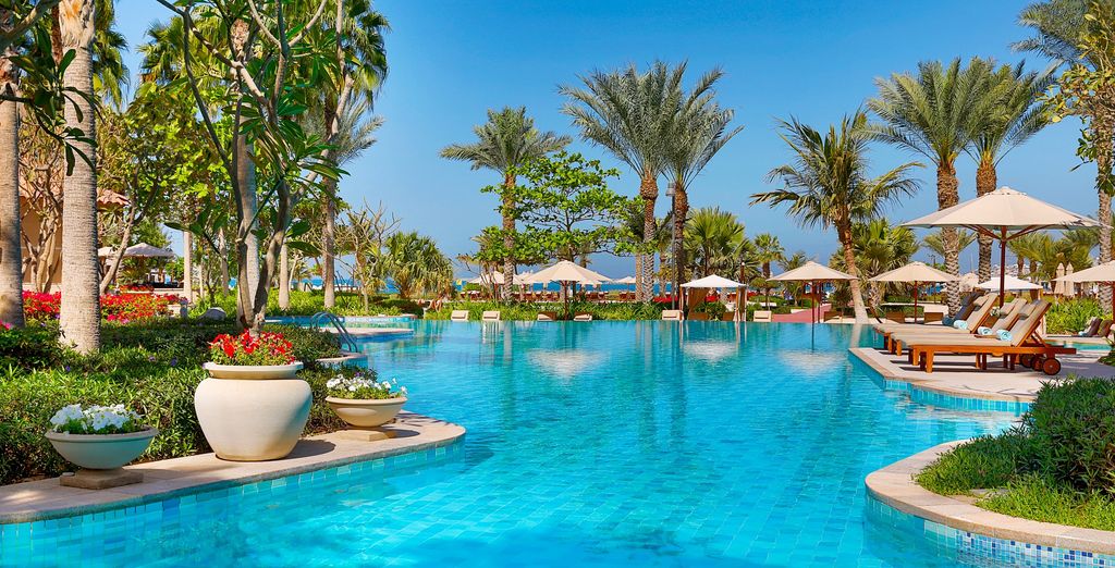 The Ritz-Carlton Jumeirah Beach Dubai 5*