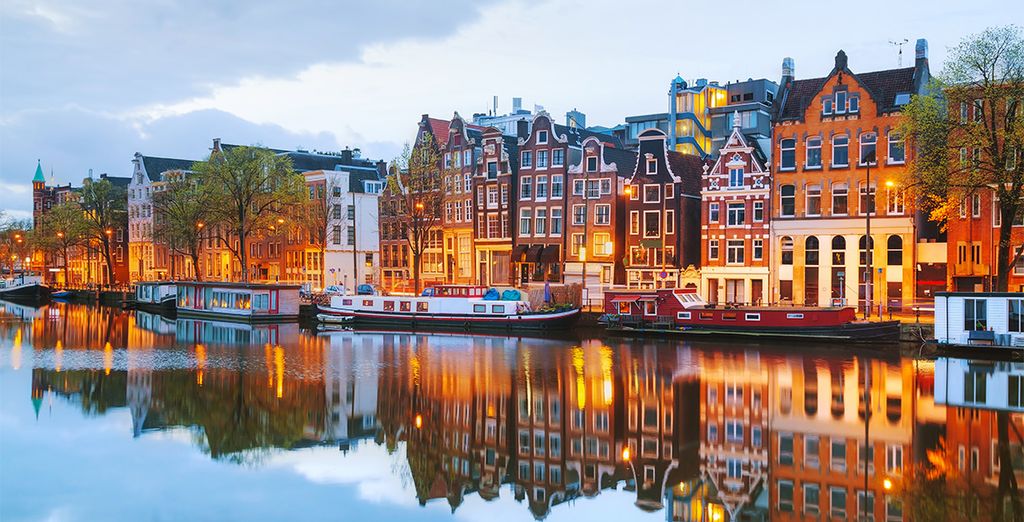 NH Amsterdam Zuid 4*