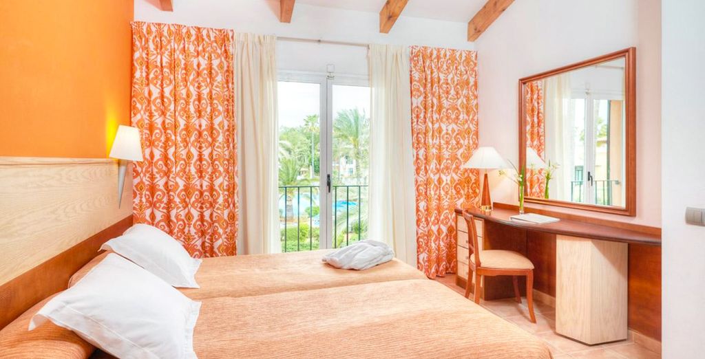 Blau Colonia Sant Jordi Resort & Spa 4*