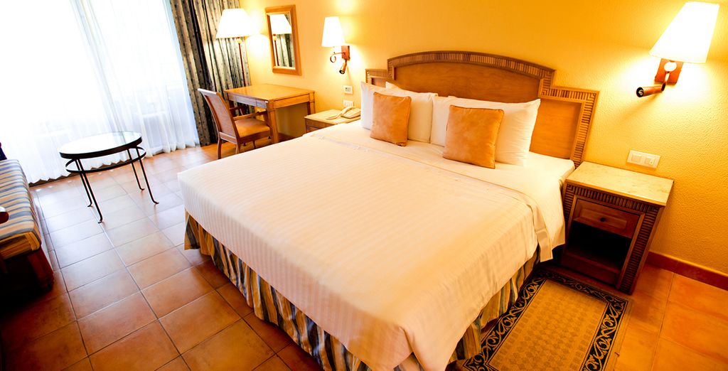 Autotour por Yucatán y extensión a Barceló Maya Colonial 5*