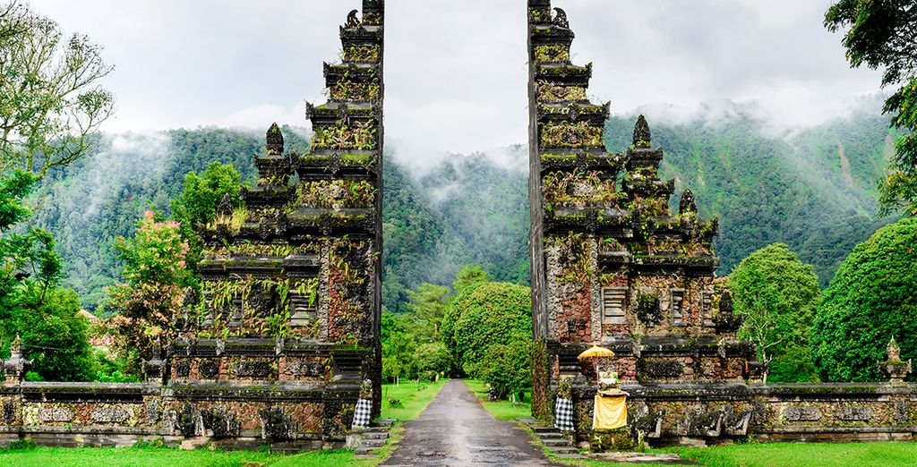 Combinado Kupu Kupu Jimbaran 5* y Jungle Retreat Ubud 5*