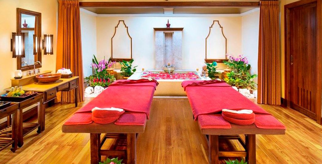 Rembrandt Hotel Bangkok 4* y Sheraton Pattaya Resort 5*