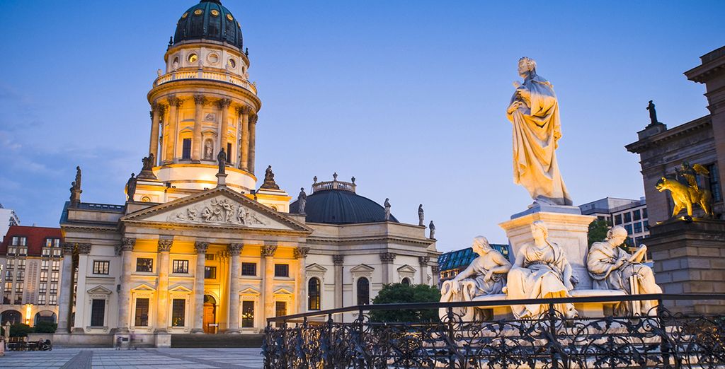 Hotel Alexander Plaza Berlín- Mitte 4*