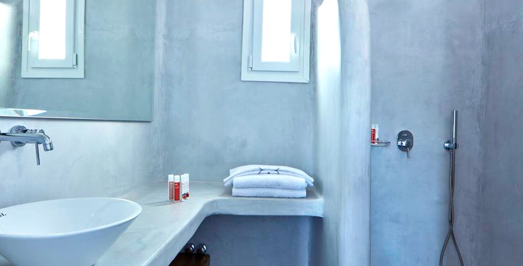 Mykonos Waves Beach House & Suites 4*