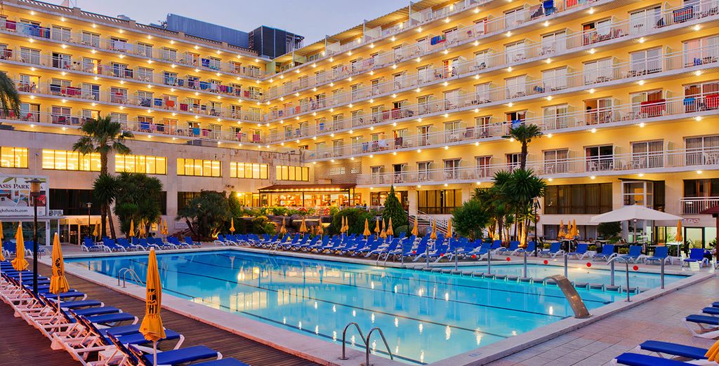 Avis Hotel Oasis Park Spa 4 Lloret De Mar Voyage Prive
