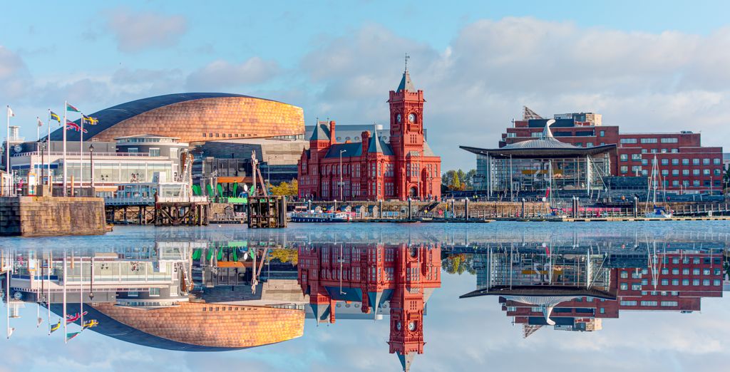 Clayton Hotel Cardiff 4*