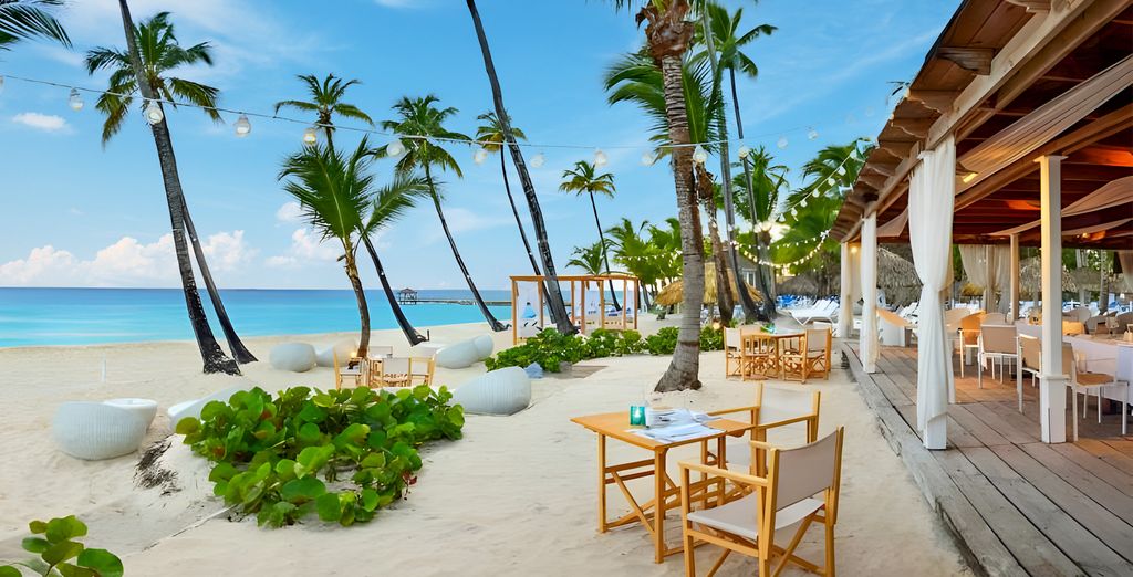 Hôtel Framissima Catalonia Bayahibe 4 étoiles, restaurant de plage sous les cocotiers