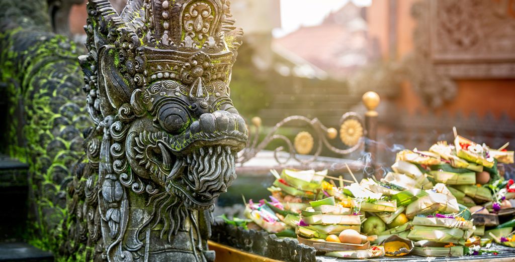 Vols Paris/Bangkok, Paris/Phuket, Paris/Bangkok/Phuket et Paris/Bali avec Malaysia Airlines en classe économique