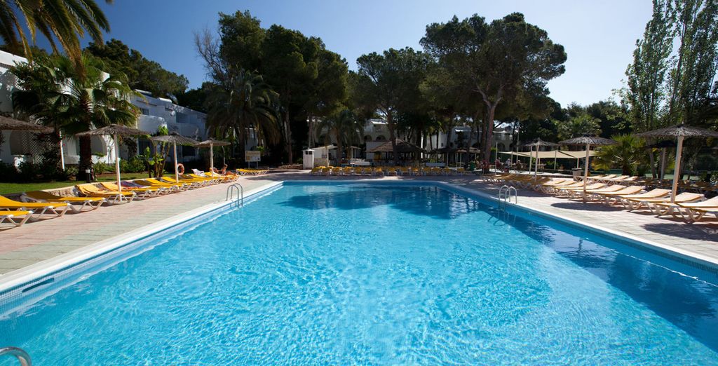 Hôtel-Club Magic Life Cala Pada 4*