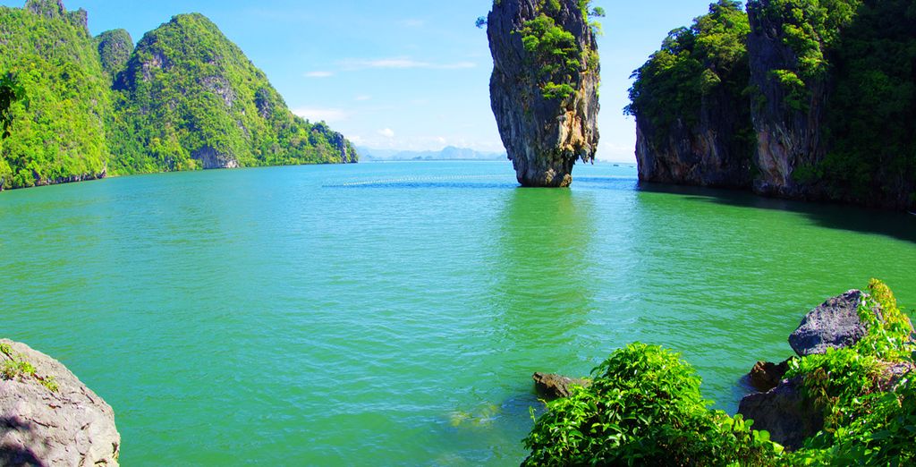 Vols Paris/Bangkok, Paris/Phuket, Paris/Bangkok/Phuket et Paris/Bali avec Malaysia Airlines en classe économique