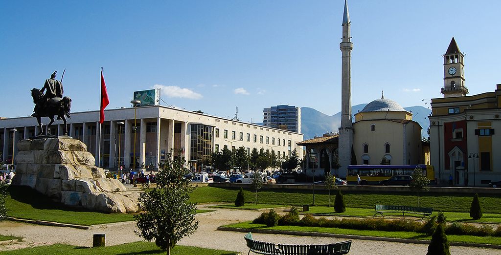 Montenegro, Kosovo, Albania e Macedonia in tour