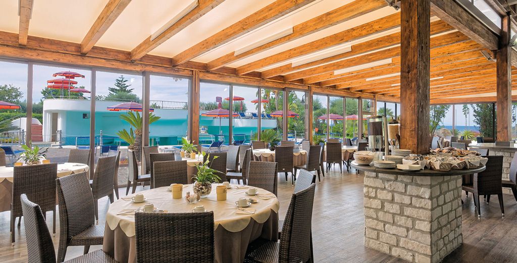 Hotel Zaro 4*