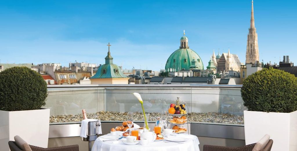 Steigenberger Hotel Herrenhof 5*