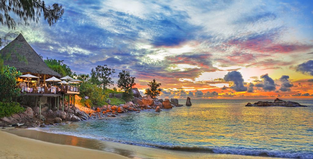 Hotel City Season 4* ad Abu Dhabi + Coral Strand 4* alle Seychelles
