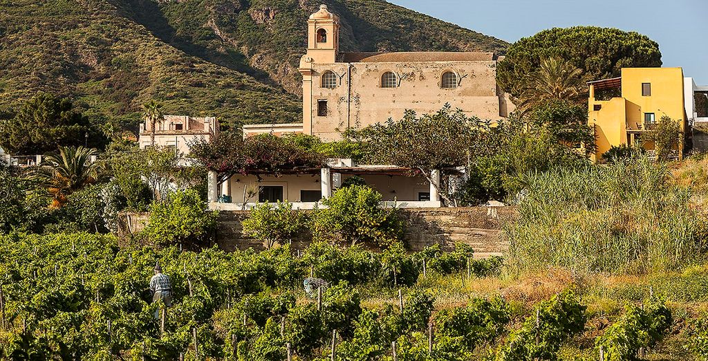 Alla scoperta delle Isole Eolie: Vulcano & Salina