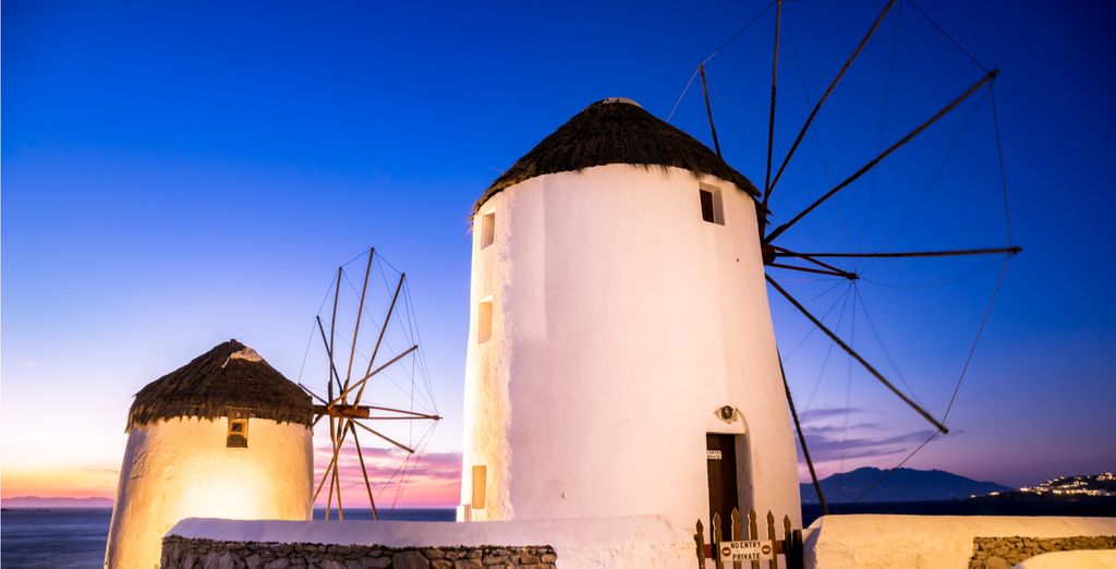 Tour delle Cicladi con estensione a Paros