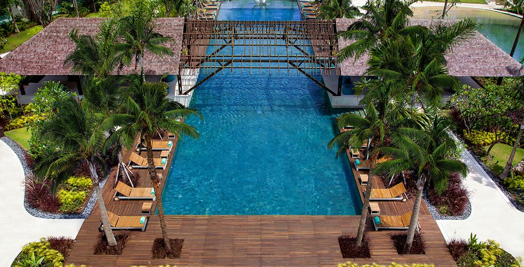 The Mansion Baliwood 5* + Movenpik Resort & Spa Jimbaran 5* + Anema Resort Gili Lombok 5* 