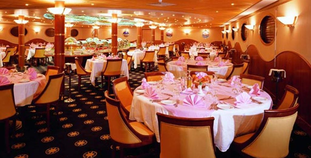 Crociera Nilo da Luxor a bordo di  M/N Royal Viking 5* o M/N Grand Princess 5*