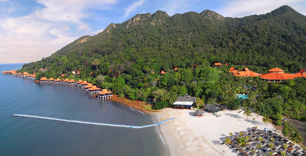 Oasia Suites Kuala Lumpur 4* + Royale Chulan Penang 4* + Berjaya Langkawi 4*