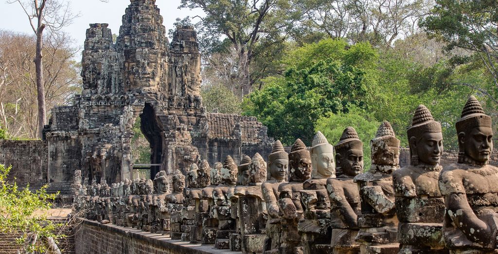 Dal Vietnam alla Cambogia con guida locale parlante italiano
