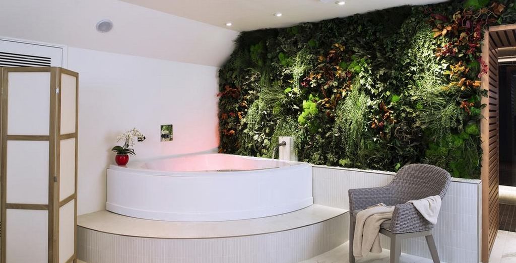 Hôtel Saint Pétersbourg Paris 4*