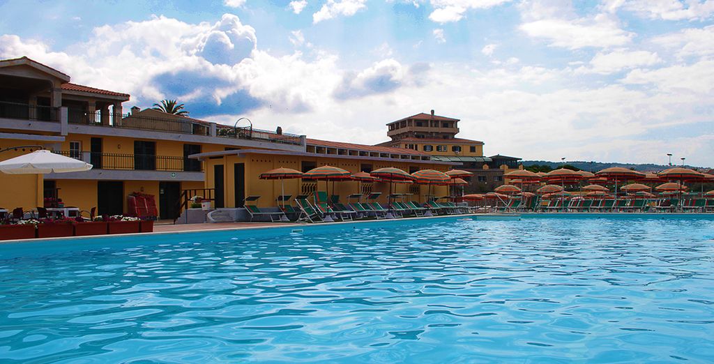 Sunbay Park Hotel 4*