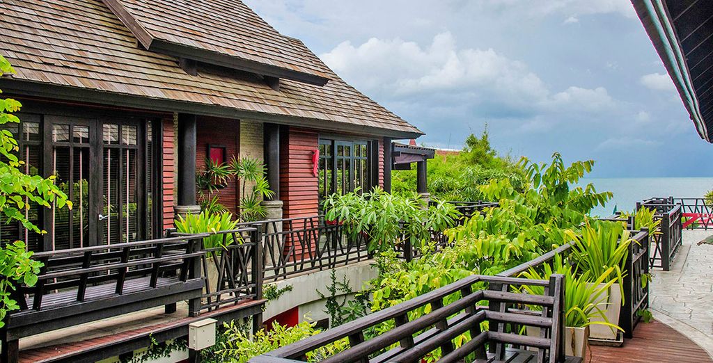 Avani Atrium 4* & Kirikayan Boutique Resort 4* 