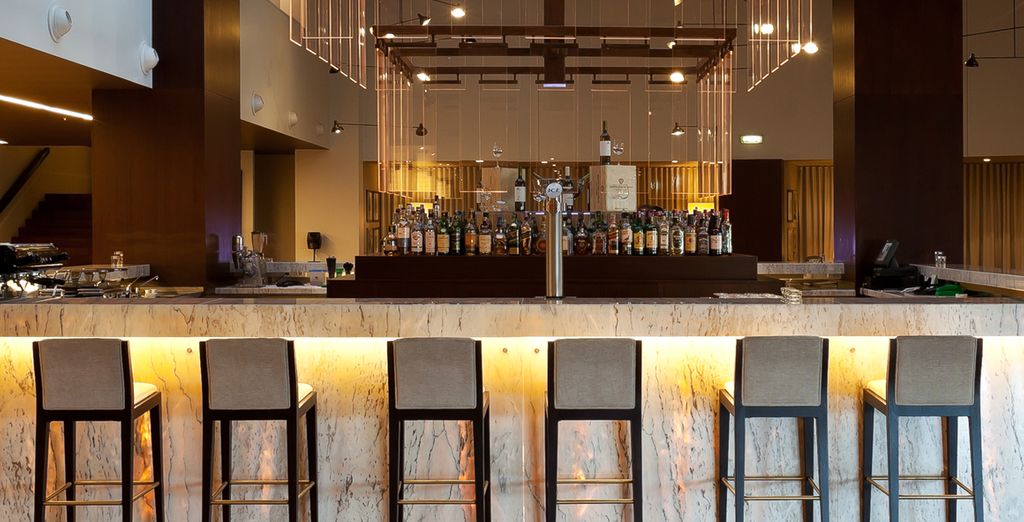 Holiday Inn Porto Gaia 4*