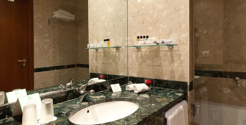 Holiday Inn Porto Gaia 4*