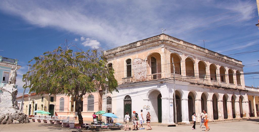 Tour Cuba: L'Avana, Trinidad, S.ta Clara e mare a Cayo S.ta Maria in 4*SUP