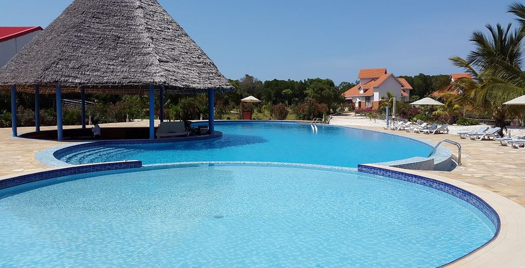 Selous Serena Luxury Camp & Azao Resort & SPA 4*