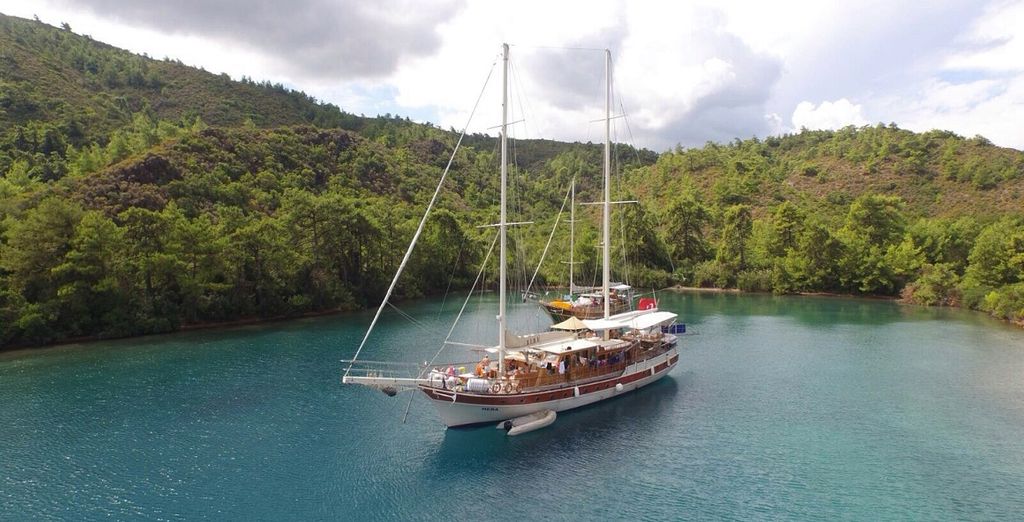 Crociera in caicco tra Mykonos & Santorini