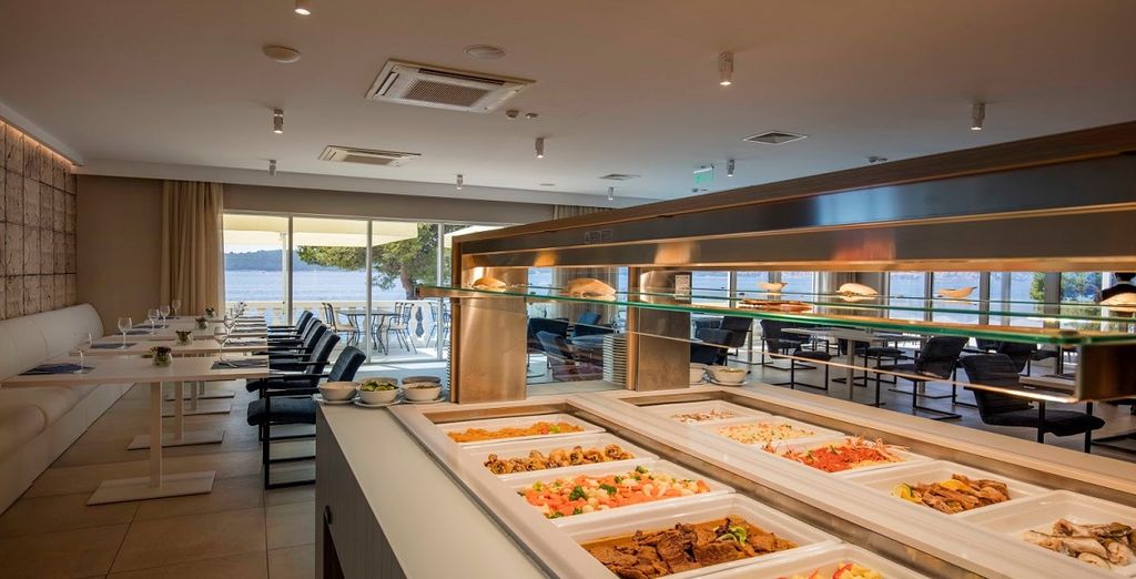 Hotel Bellevue Orebic 4*
