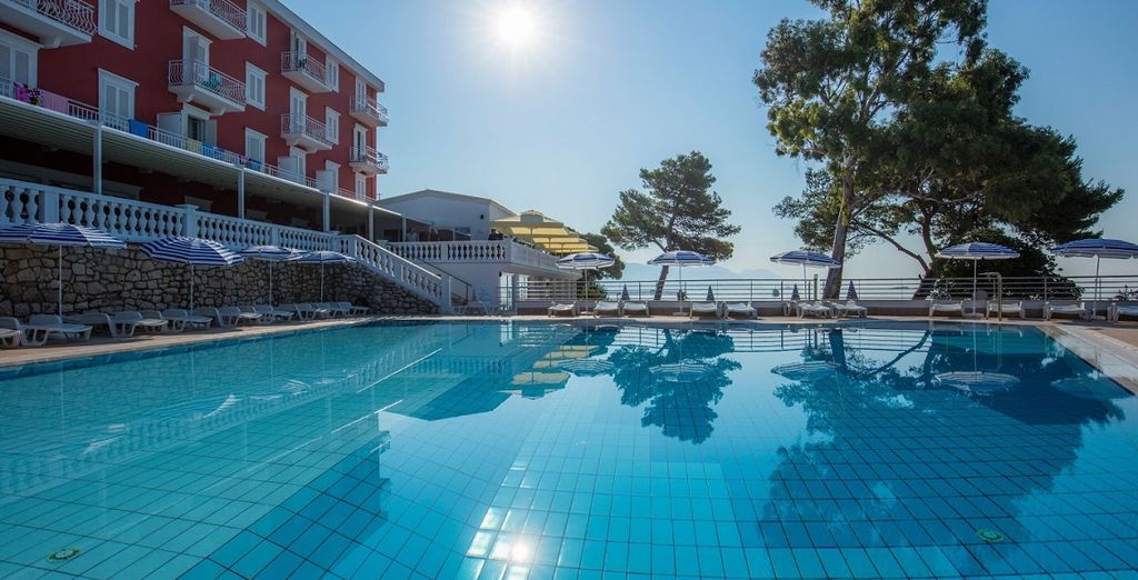 Hotel Bellevue Orebic 4*