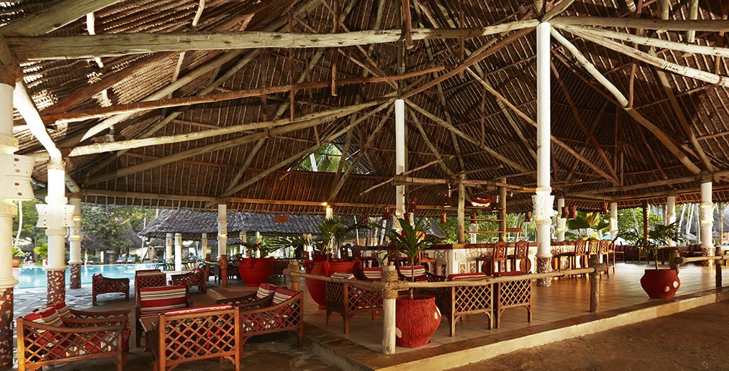 Neptune Beach Resort 4* & Neptune Village Beach Resort & spa Hotel 4* + Safari