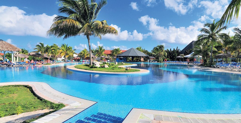 Hotel Melià Santiago de Cuba 5* & Hotel Playa Pesquero 5*