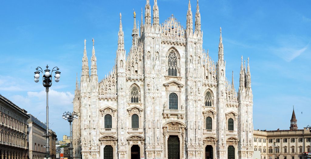 Fotografia di un famoso monumento storico di Milano