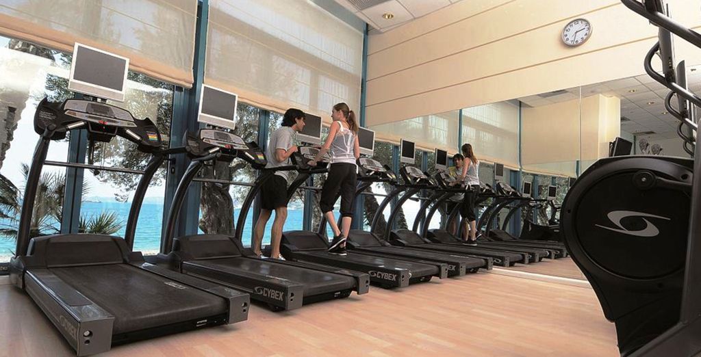 Club Hotel Casino Loutraki 5*