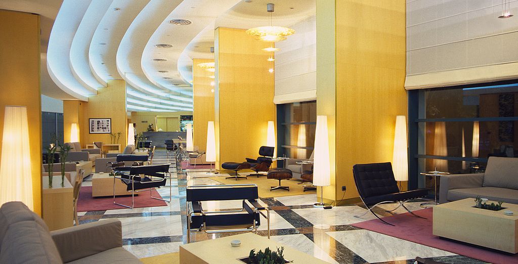 Club Hotel Casino Loutraki 5*