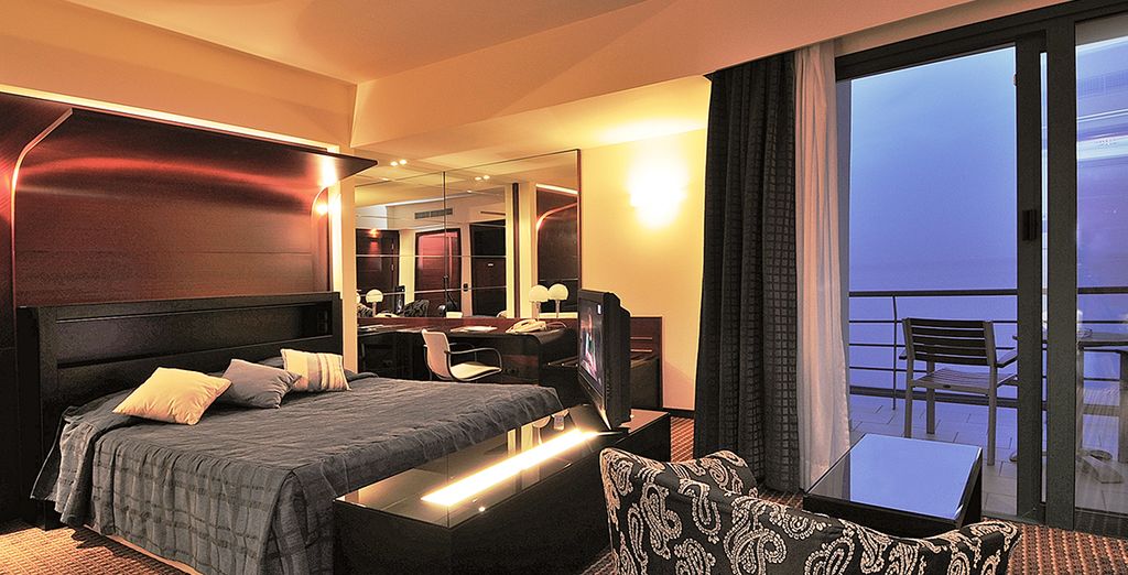 Club Hotel Casino Loutraki 5*