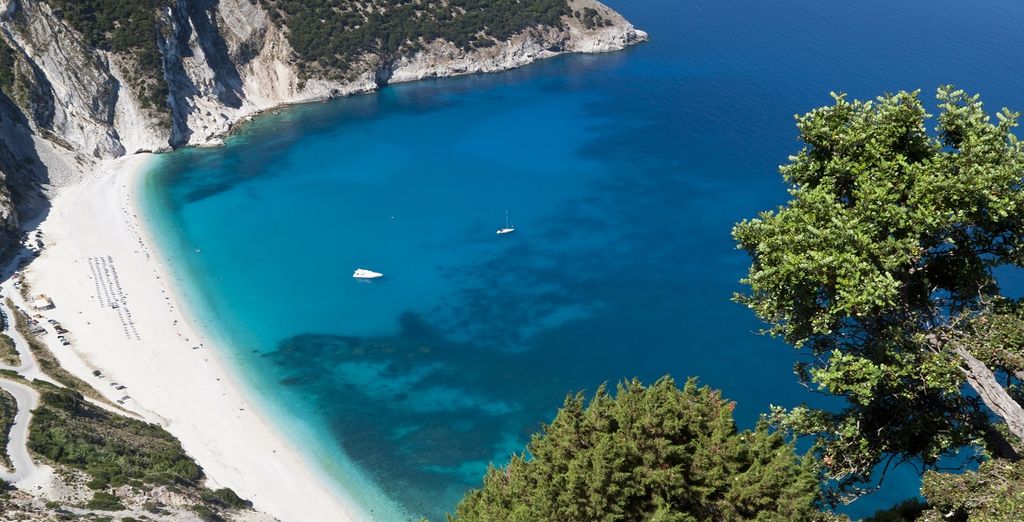 Club Hotel Casino Loutraki 5*