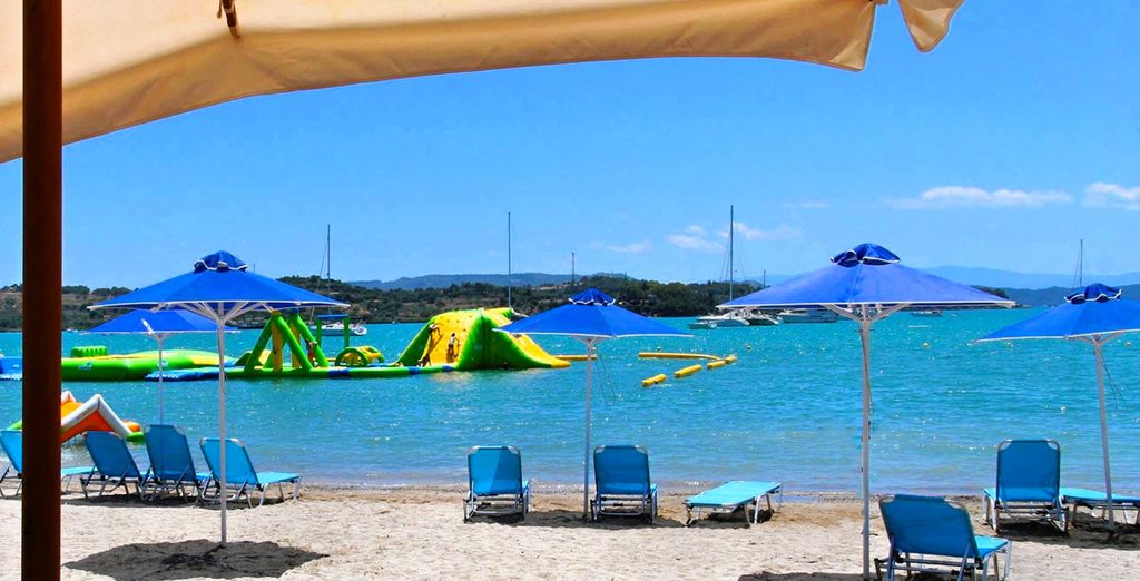 Aks Hinitsa Bay Hotel 4*