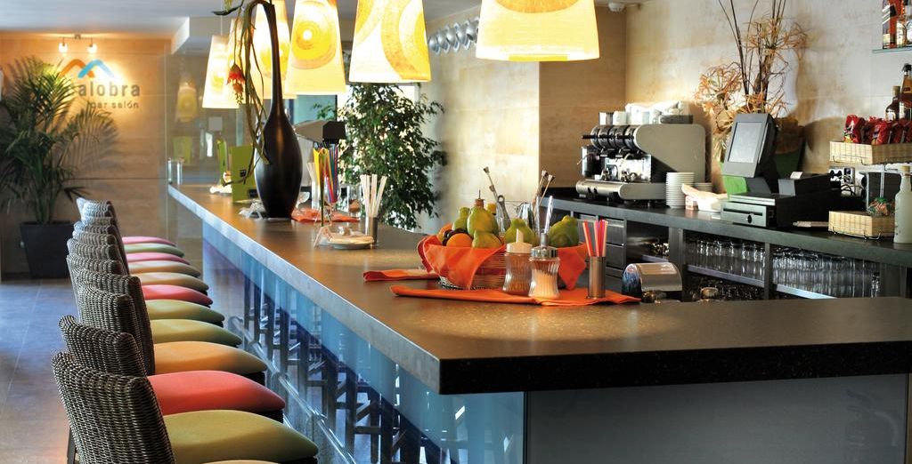 Occidental Cala Viñas 4*
