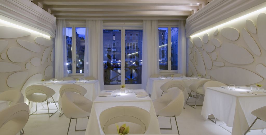 Sina Centurion Palace 5*