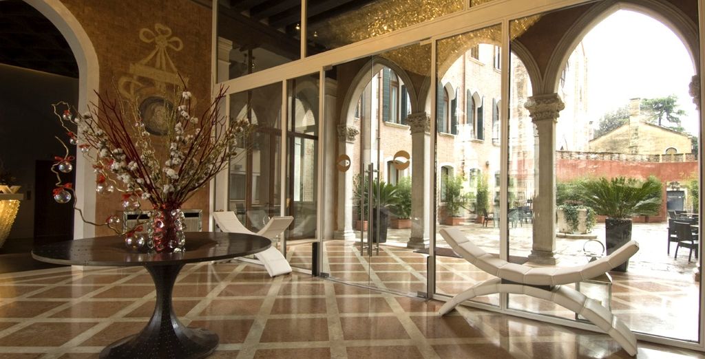 Sina Centurion Palace 5*
