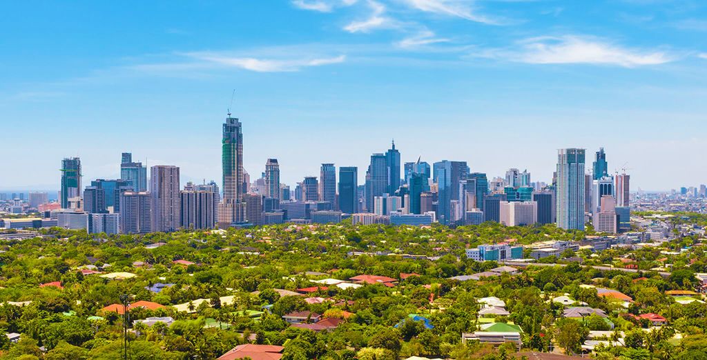 Crowne Plaza Festival City 5* + Diamond Hotel Philippines 5* & South Palms Resort 4*