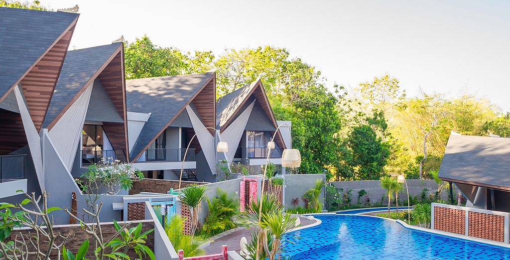 Desa Visesa Ubud 5* + Lembongan Beach & Resort 5* + Dancing Villas Nusa Dua 5*