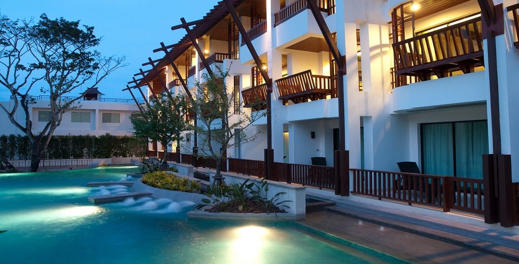 Column Hotel Bangkok 4* + River Kwai Resotel Kanchanaburi + The Elements Krabi 4*