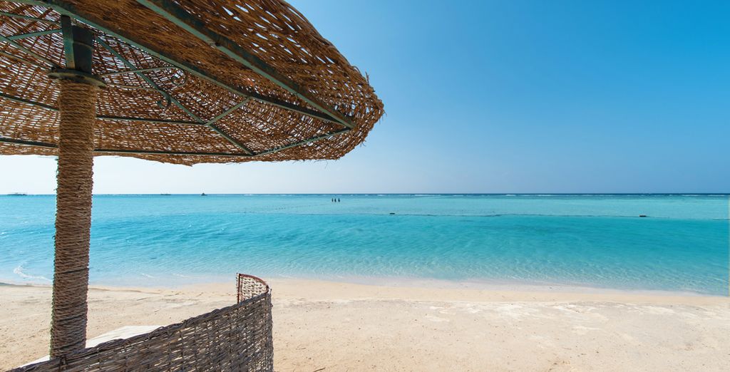 Blue Reef Resort 4*