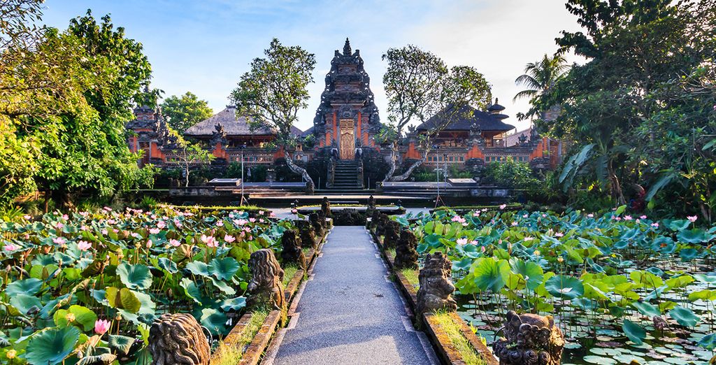 Sthala, a Tribute Portfolio Hotel, Ubud 5* + Vila Ombak Hotel Gili 4* + Kanvaz Village Resort Seminyak 5*